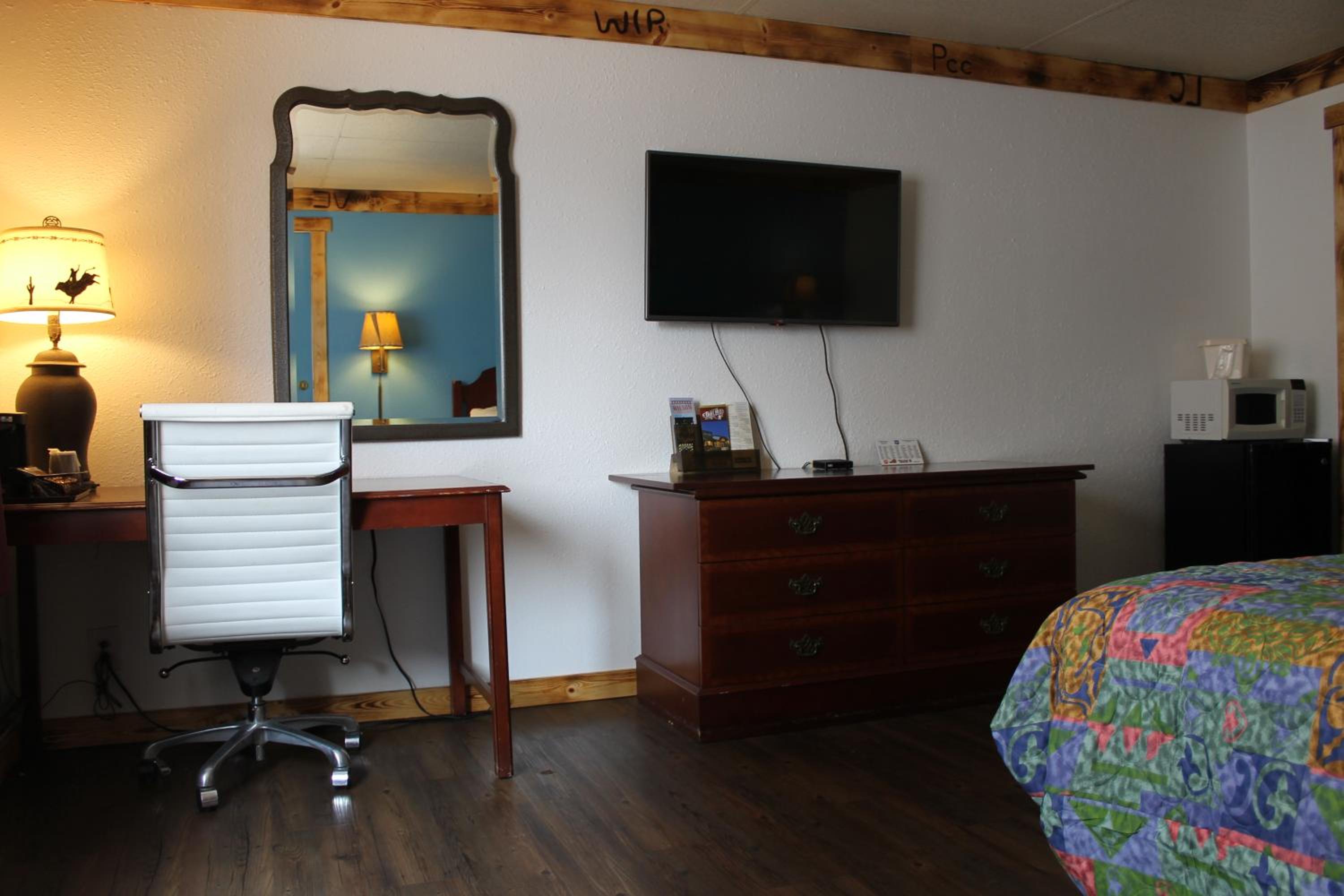 Knights Inn Dodge City - photo 18