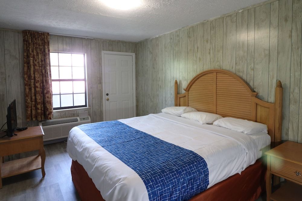 Travelodge By Wyndham Gatlinburg - photo 11