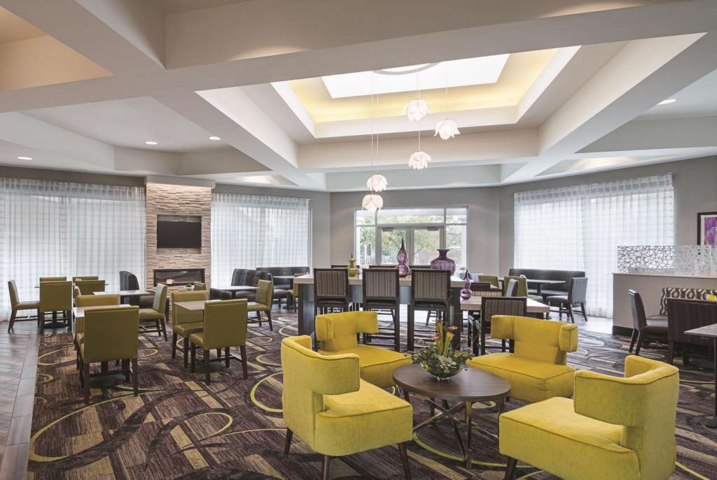 La Quinta Inn & Suites by Wyndham Orem University Pwy Provo - photo 8