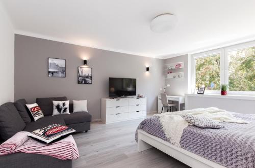 Warsawrent Hit Apartments — 4-Star Luxury Hotel in Warsaw, Poland