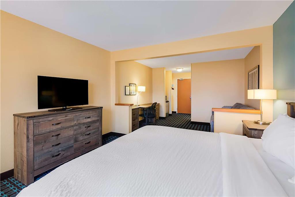 Americinn By Wyndham Minot - photo 16