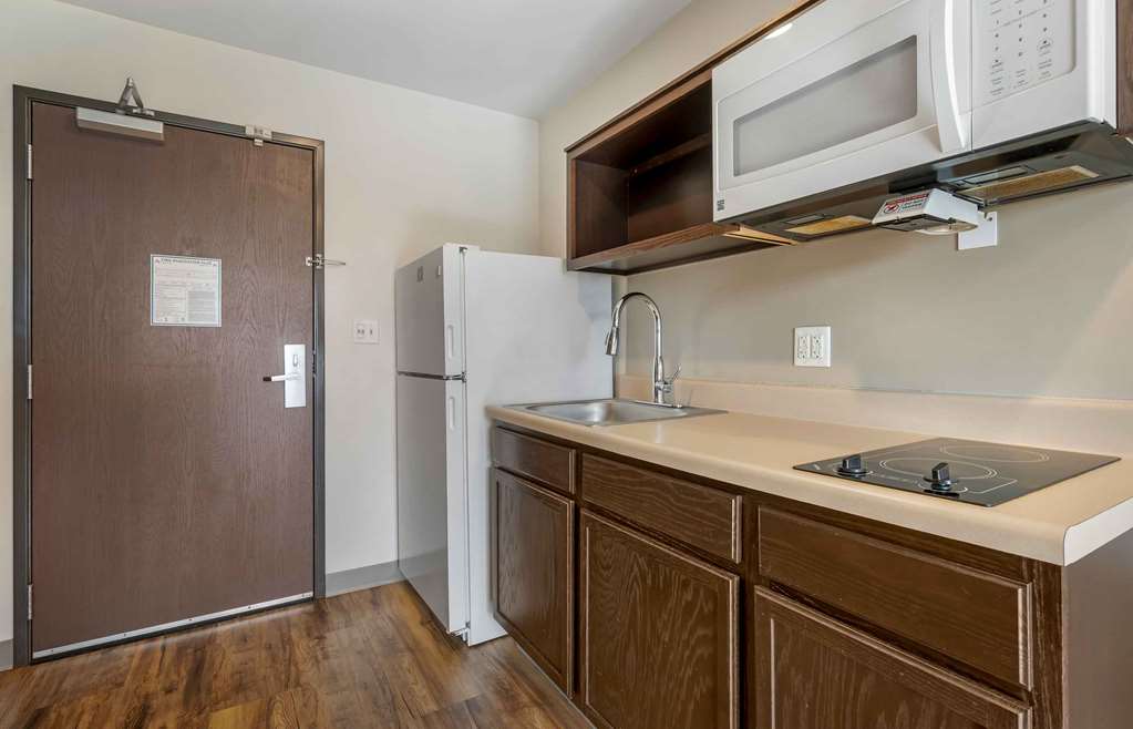 Extended Stay America Select Suites Orlando Airport - photo 8