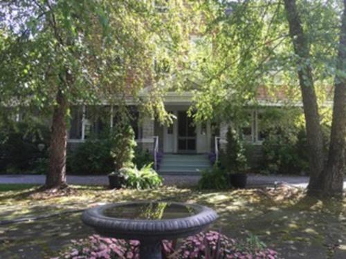 Orient Inn - photo 2
