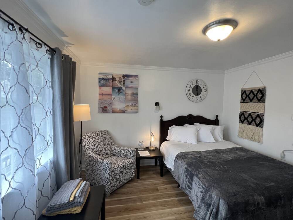 Cobmin Ridge Motel - photo 19