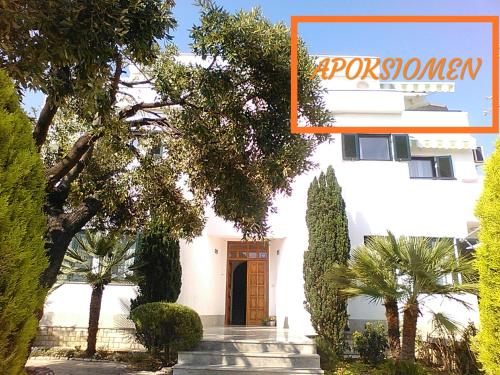 Apartment Apoksiomen — 4-Star Luxury Hotel in Rab, Croatia