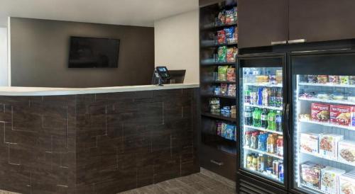 My Place Hotels Chicago West North Aurora - photo 20