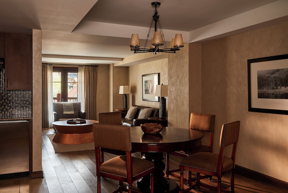 Madeline Hotel & Residences Auberge Collection - photo 114