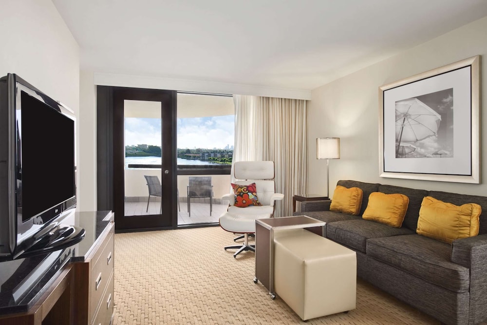 Hilton Miami Airport Blue Lagoon - photo 27