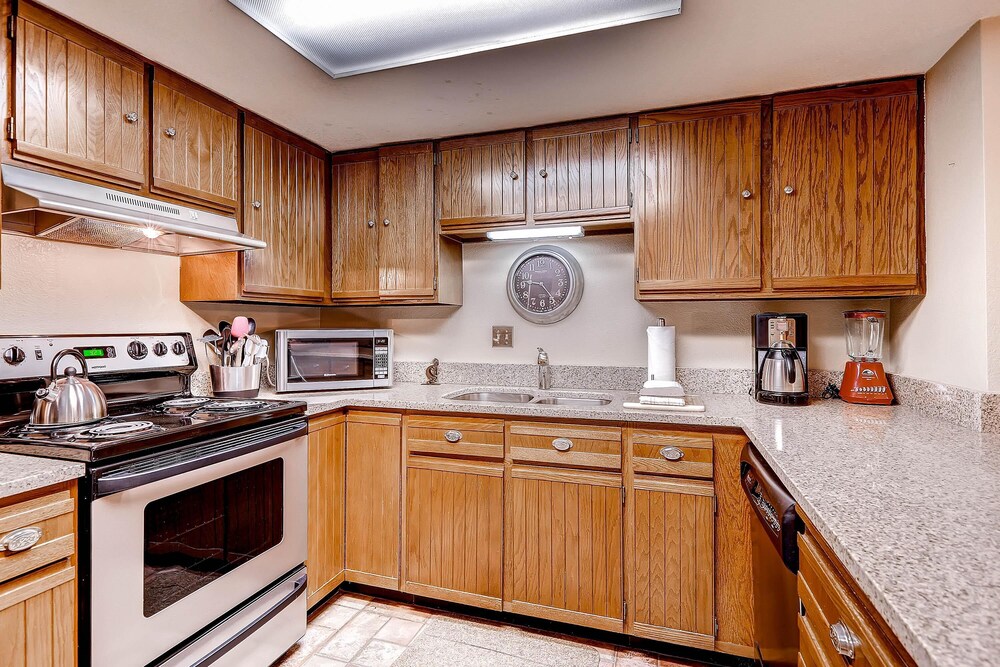 Park Station Condominium Hotel - photo 147