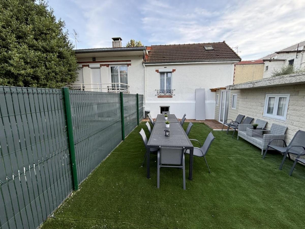 Vr House 14 Bedrooms 3 Min Metro 23 Beds Parc Expo — 4-Star Luxury Hotel in Bagneux, France