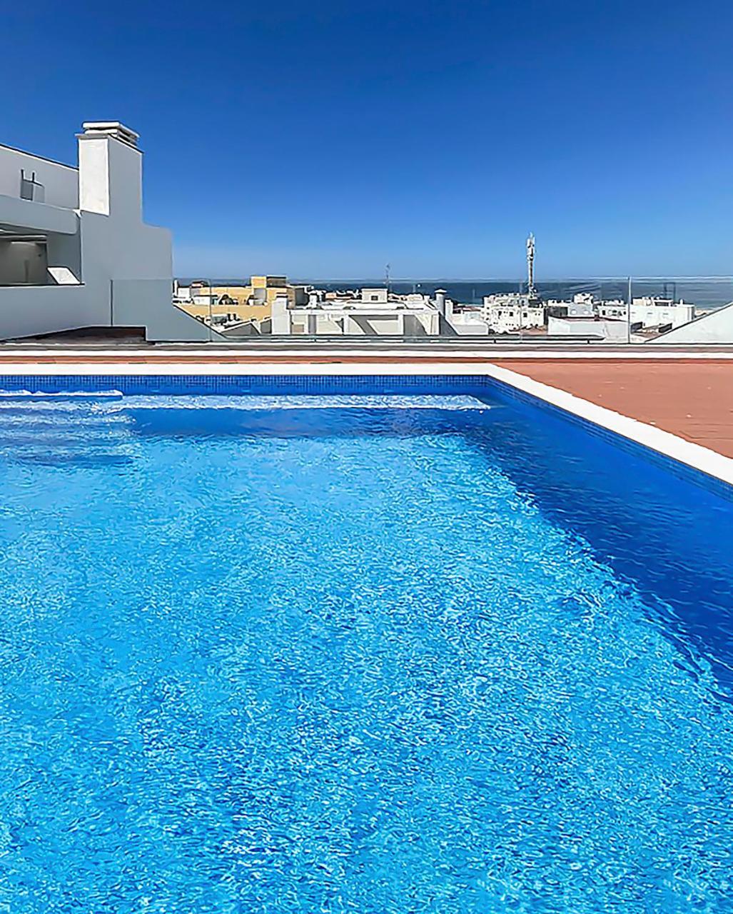 Apartamento De Lujo Con Piscina En Tarifa — 4-Star Luxury Hotel in Tarifa, Spain