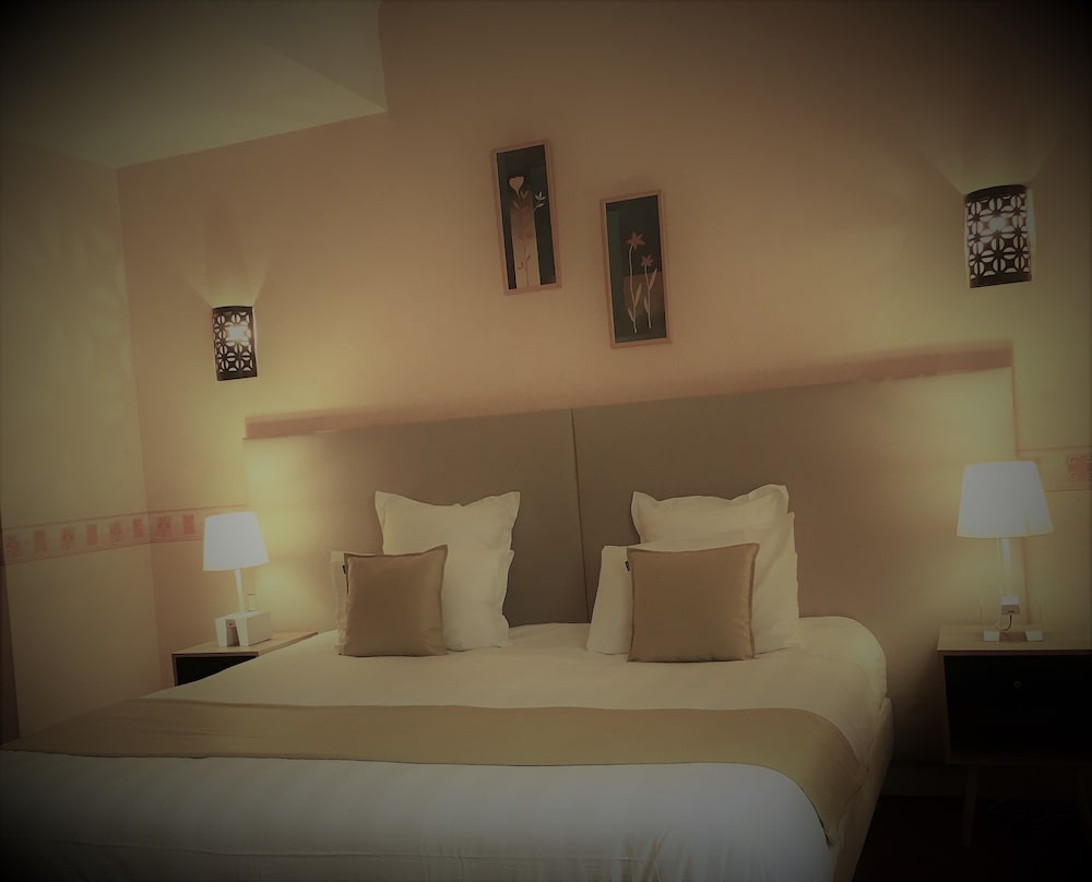 Contact Hôtel le Provence — hotel in Agen