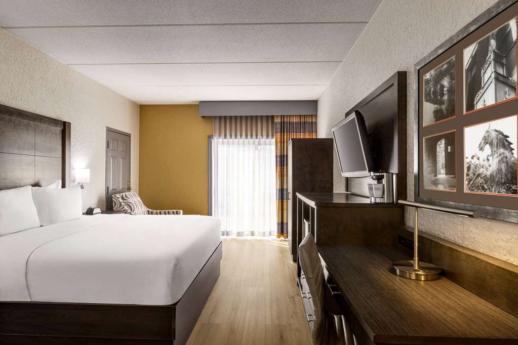AmericInn by Wyndham Rochester Near Mayo Clinic - photo 37