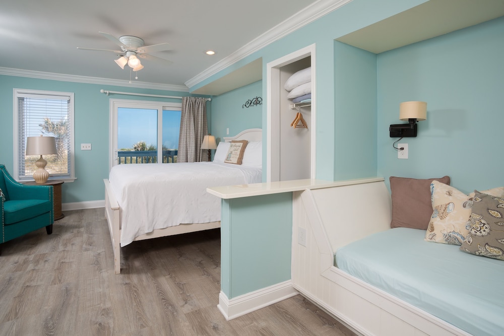 The Saint Augustine Beach House - photo 16