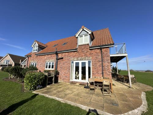 Sunrise View Balcony and Seaview Part of the The Bay Filey Holiday Village with pool gym and direct beach access pub restaurant tennis and meadows walks