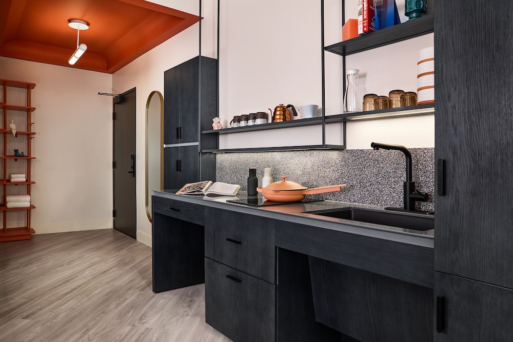 Catbird Hotel - photo 10
