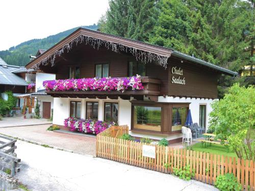 Saalach — 4-Star Luxury Hotel in Viehhofen, Austria