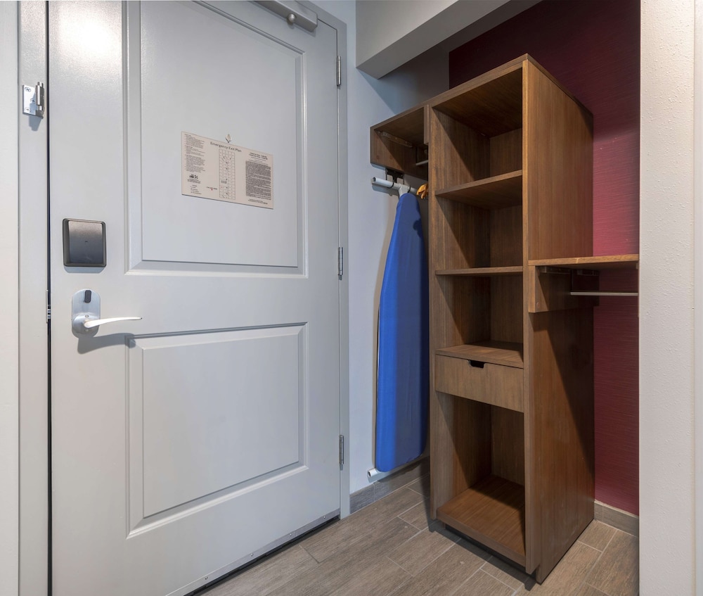 Hilton Garden Inn Raleigh Cary - photo 10