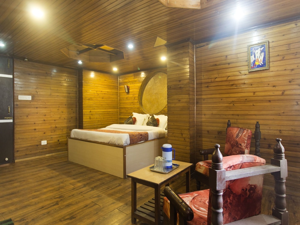 OYO 3303 Hotel Broadway Annexe in Darjiling, India