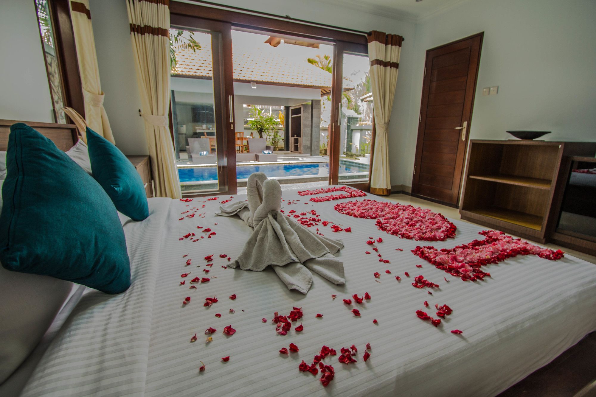 Studio Au Calme - carbon neutral hotel in Peronnas