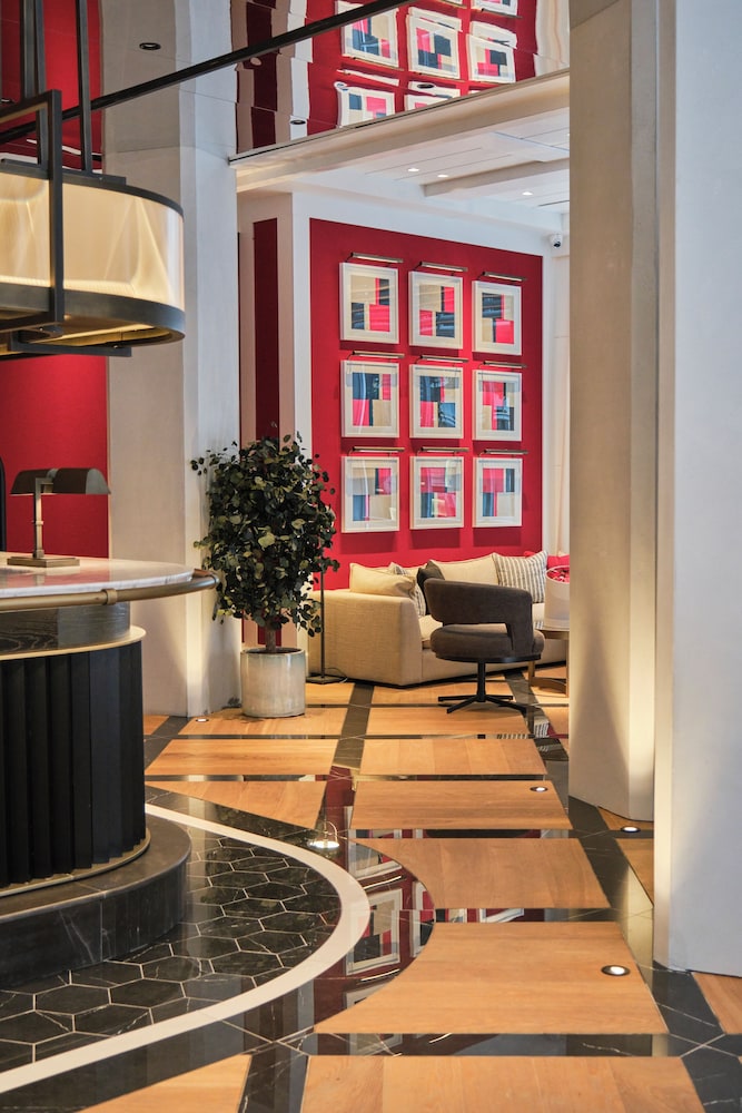 Estimar Valencia 4 & One — 4-Star Luxury Hotel in Valencia, Spain