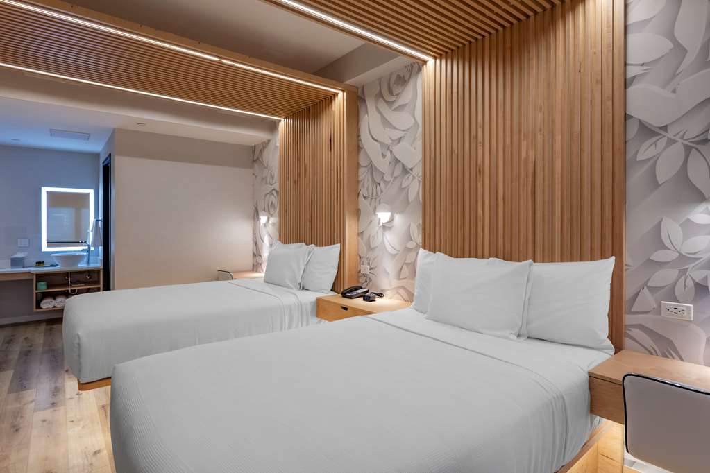 Best Western Plus Soho Hotel - photo 23