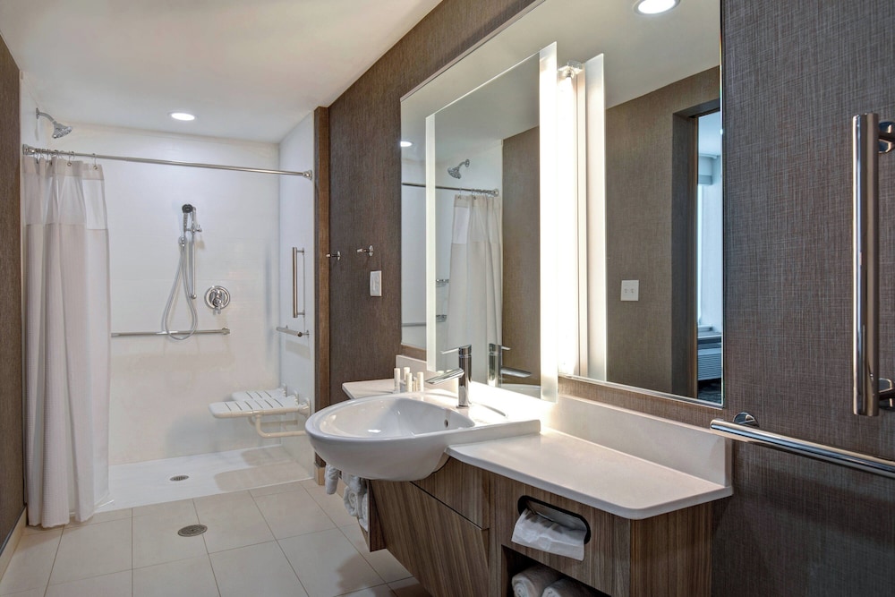 SpringHill Suites by Marriott Orangeburg - photo 20