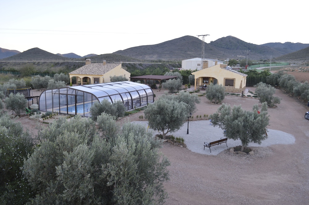 Casas Rurales Los Olivos de Noja — hotel in Fuente-Alamo De Murcia