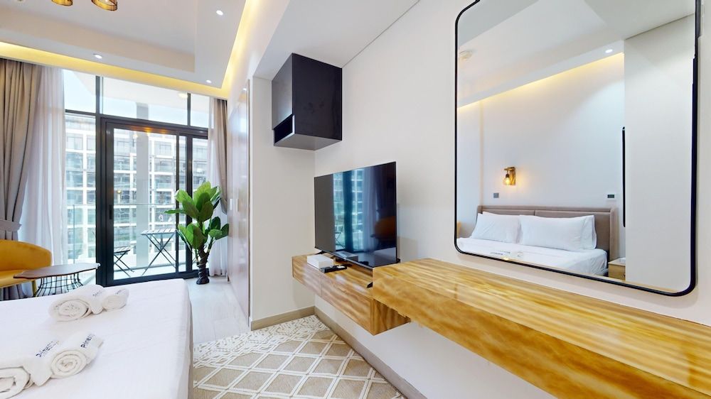 Primestay Azizi Riviera 13 Studio Al Meydan — 4-Star Luxury Hotel in Dubai, United Arab Emirates