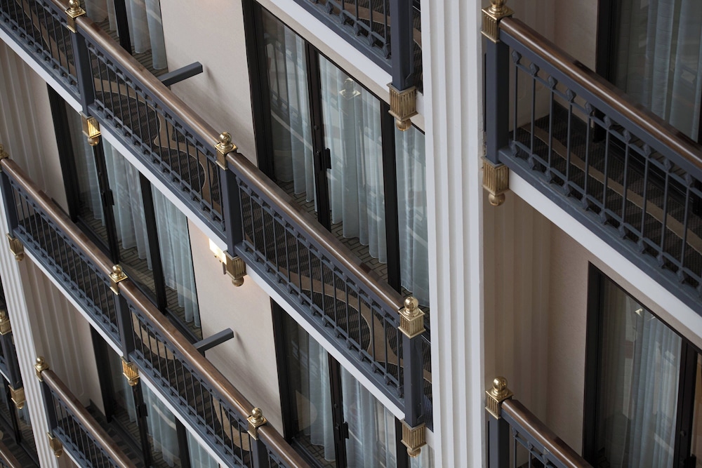Renaissance Austin Hotel - photo 24