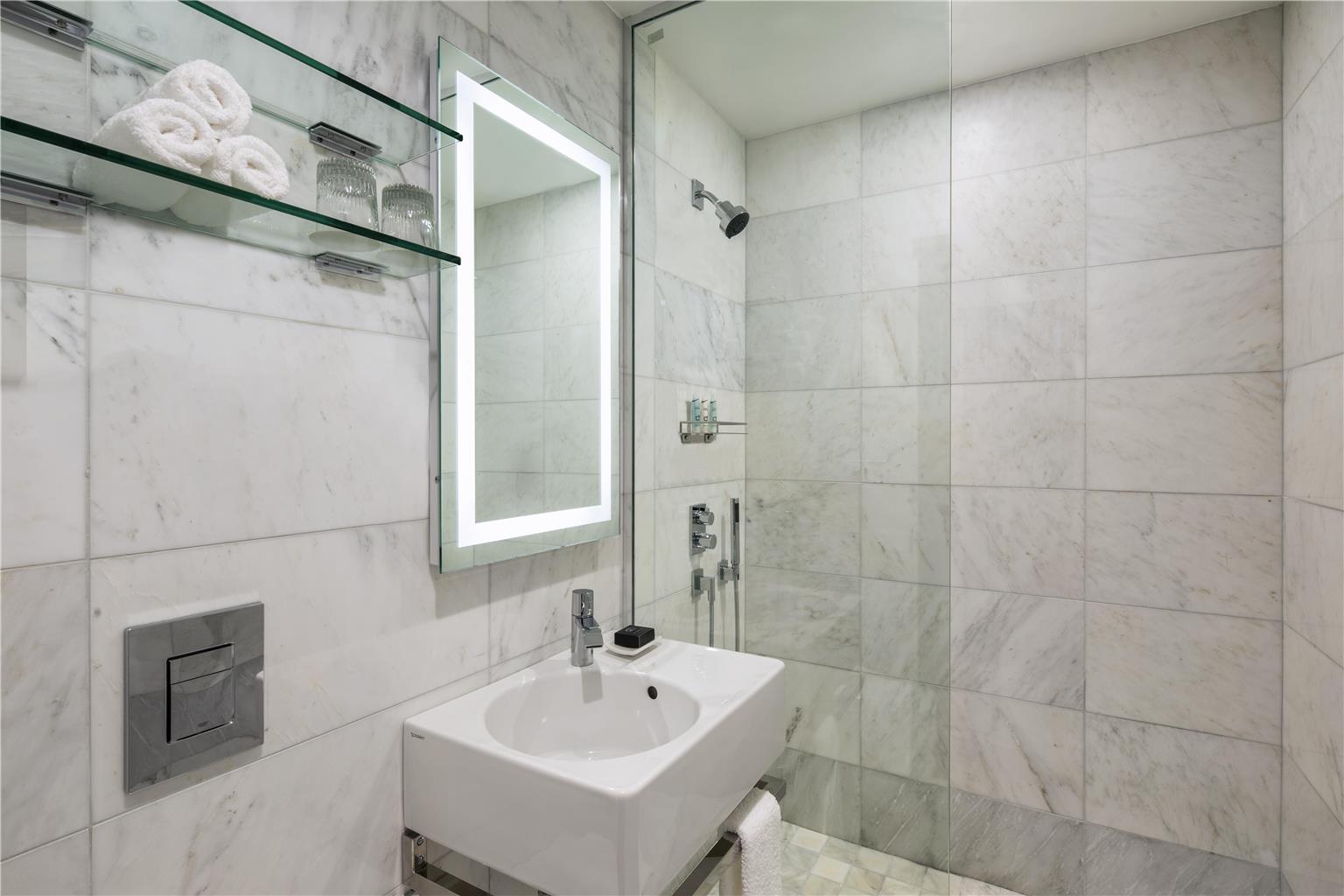 Dream Midtown by Hyatt - photo 16