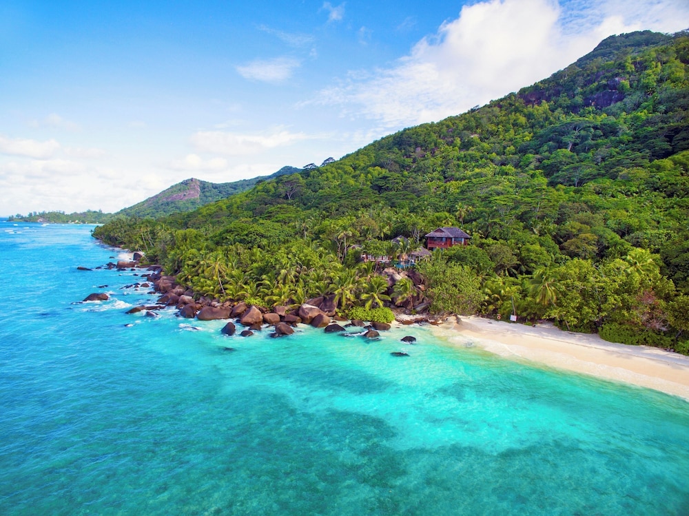 Niva Labriz Seychelles — Unknown City — photo 3