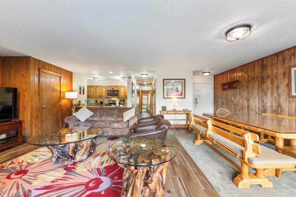 Pines #2071 By Summit County Mountain Retreats — 4-Star Luxury Hotel in Keystone, United States