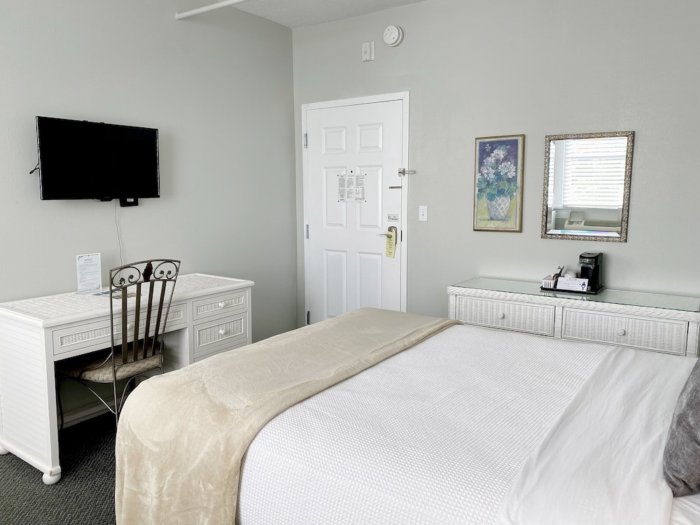 Crystal Bay Historic Hotel - photo 21