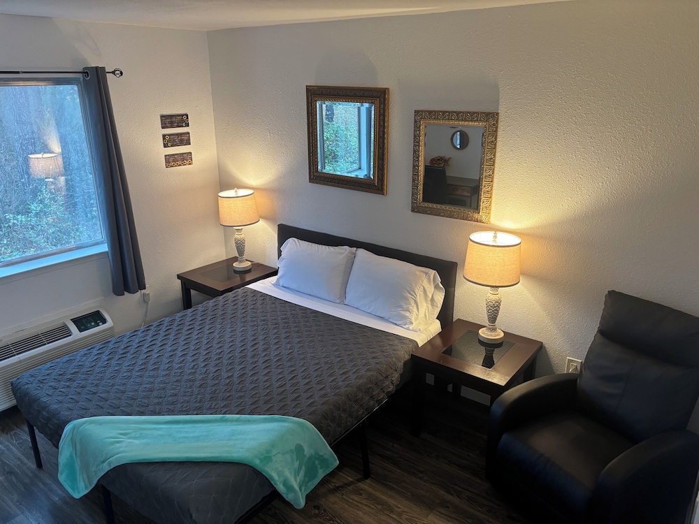 Brownsville Motel - photo 86