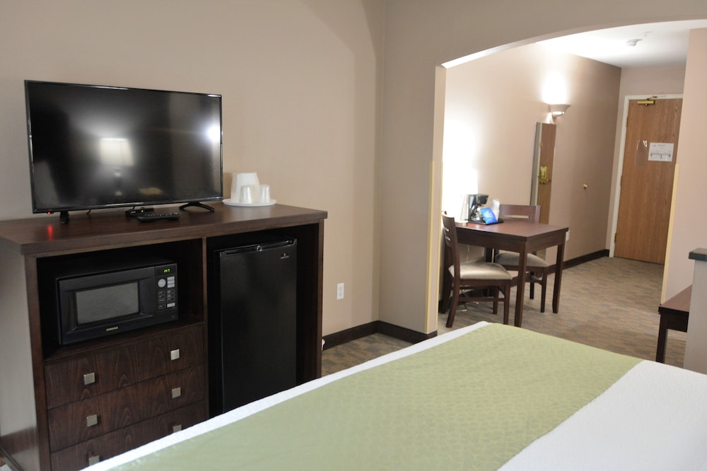 FairBridge Inn & Suites Dupont - photo 27