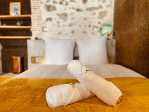 L’atelier Loft D’artiste Amenage Centre Ville in Sete, France