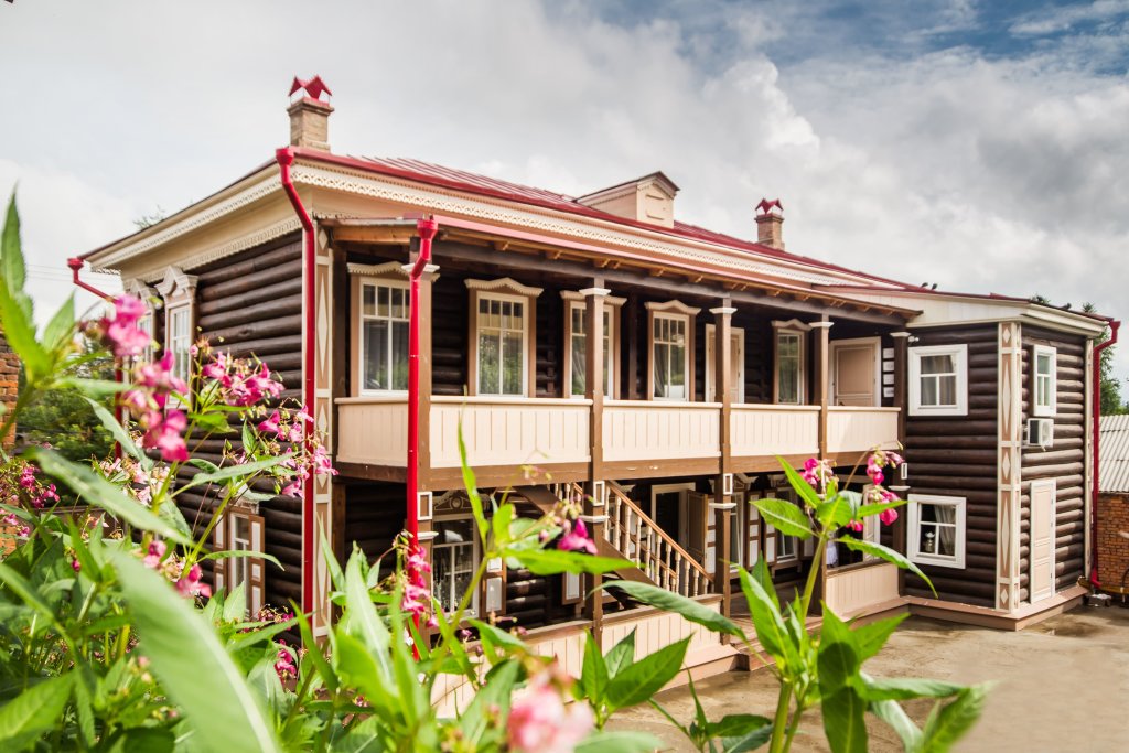 Dohodnyij Dom Listratovoj Hotel in Irkutsk, Russia