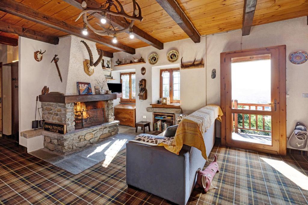 Al Pinone — 4-Star Luxury Hotel in Crevoladossola, Italy