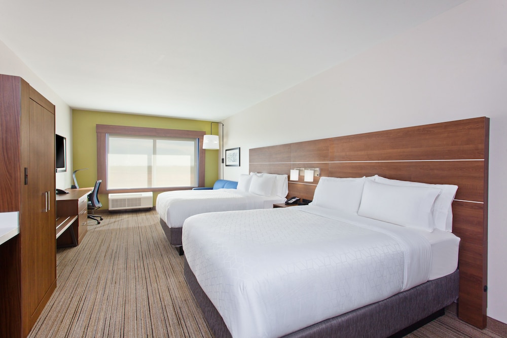 Holiday Inn Express & Suites Moses Lake by IHG - photo 3