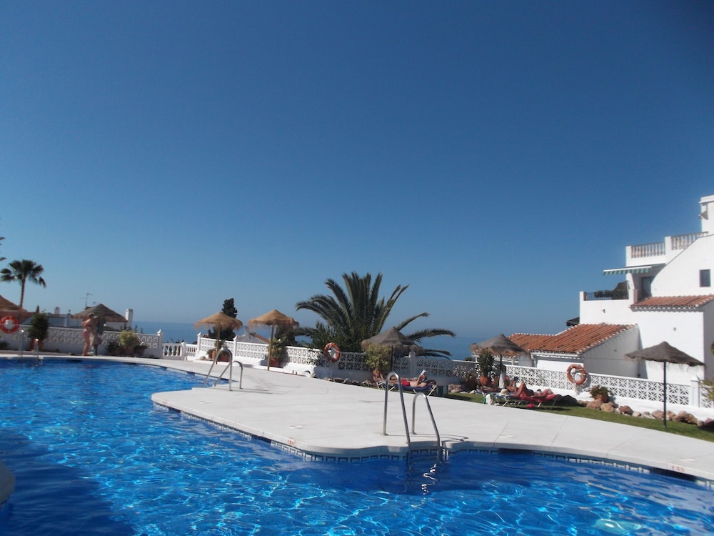 El Ranchito Sights sea and Mountainsfree Wifi in Nerja, Spain