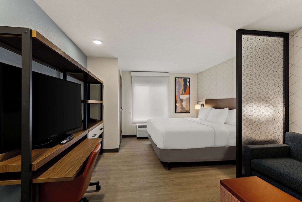 Everhome Suites Waco - photo 10