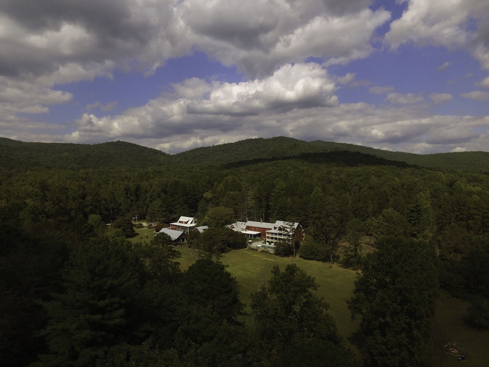 Glen Ella Springs Hotel & Restaurant - photo 42