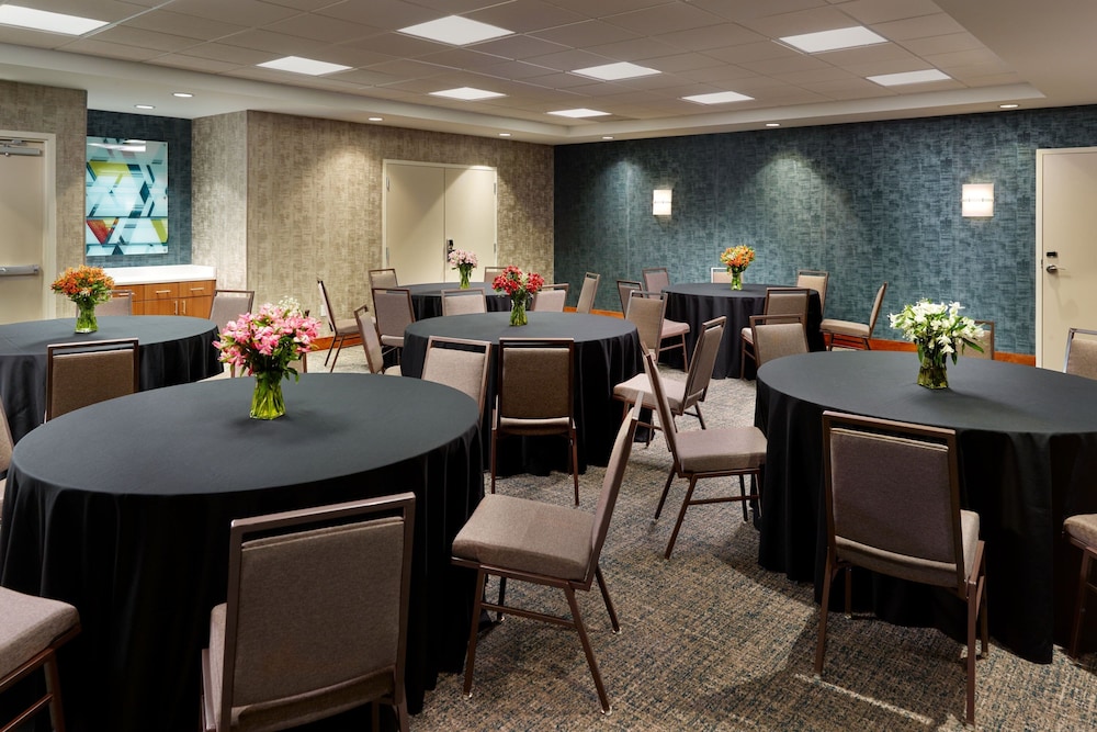 SpringHill Suites by Marriott Arlington TN - photo 19