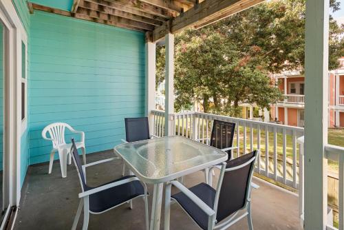 Bermuda Bay 109 - carbon neutral hotel in Kill Devil Hills