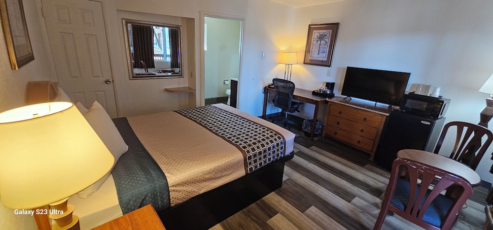 North Coast Inn - photo 6