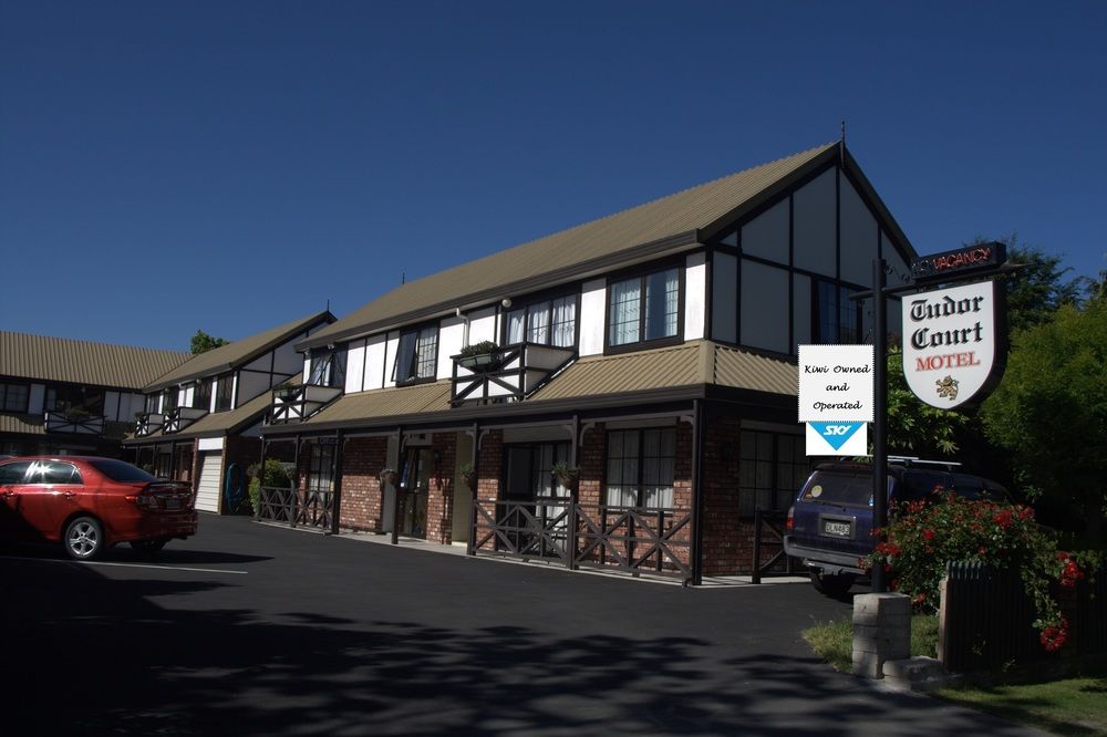 Tudor Court Motel — 4-Star Luxury Hotel in Christchurch, New Zealand