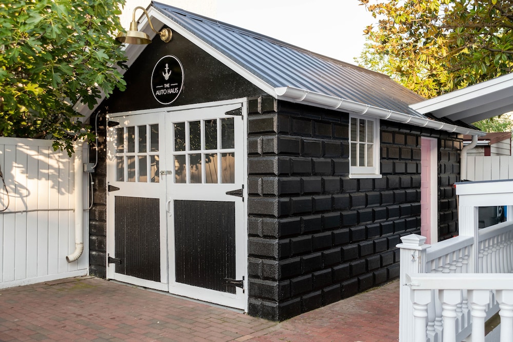 134 Prince Luxury Boutique Hotel - photo 32