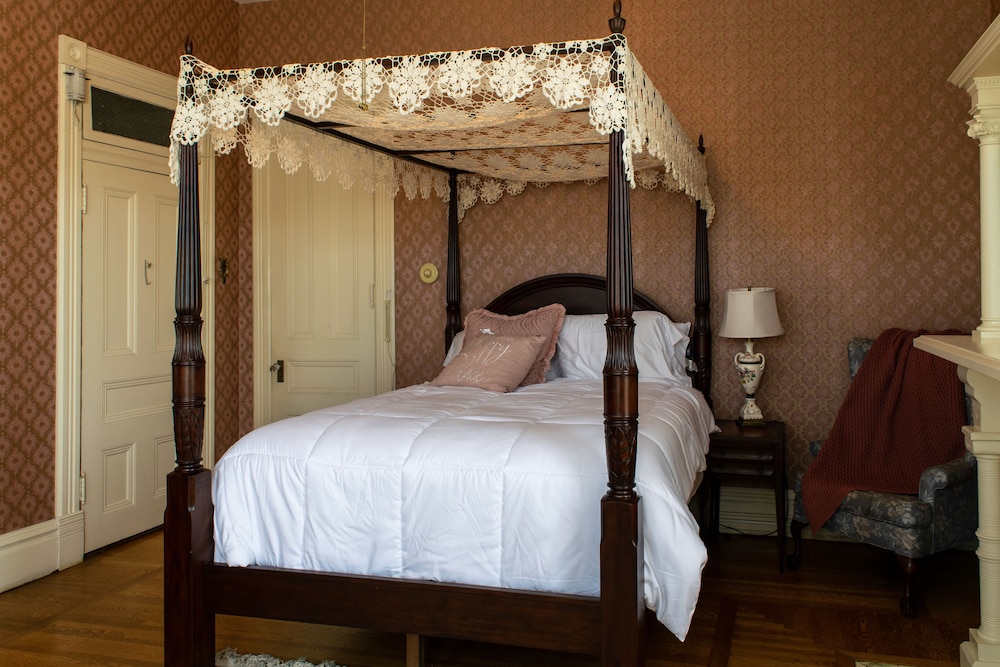The Shepherd's Inn - photo 12