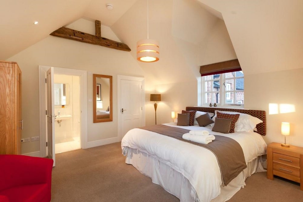 DBS Serviced Apartments The Delven — 4-Star Luxury Hotel in Derby, United Kingdom